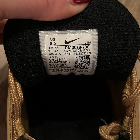 Nike Air Max 97 OG Metallic Gold - Picture 3 of 5
